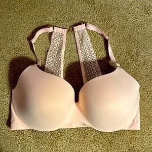 Victorias Secret new never worn pale pink 34D